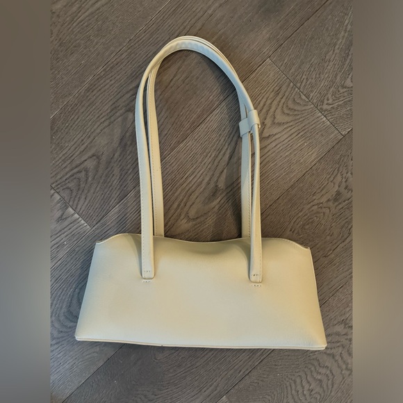 Freja Mini Chrystie Bag in Oat - Picture 6 of 16